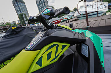 Гідроцикл спортивний BRP Spark 2021 в Дніпрі