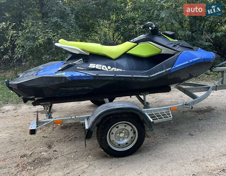 Гідроцикл спортивний BRP Spark 2021 в Тульчині