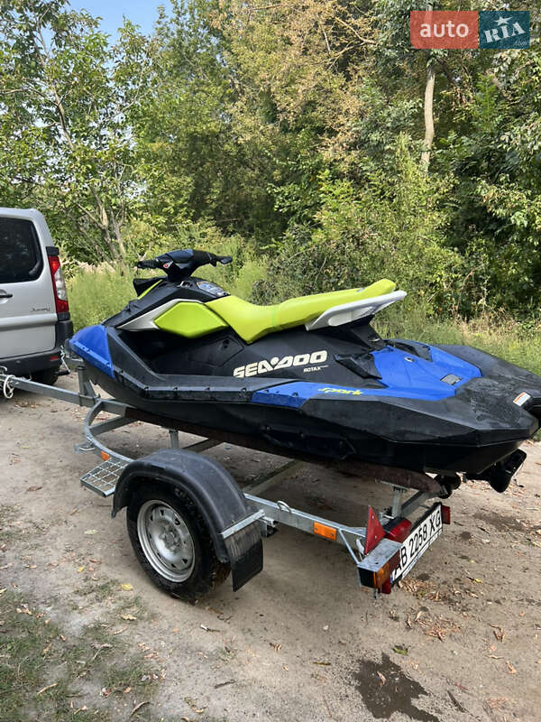 Гідроцикл спортивний BRP Spark 2021 в Тульчині