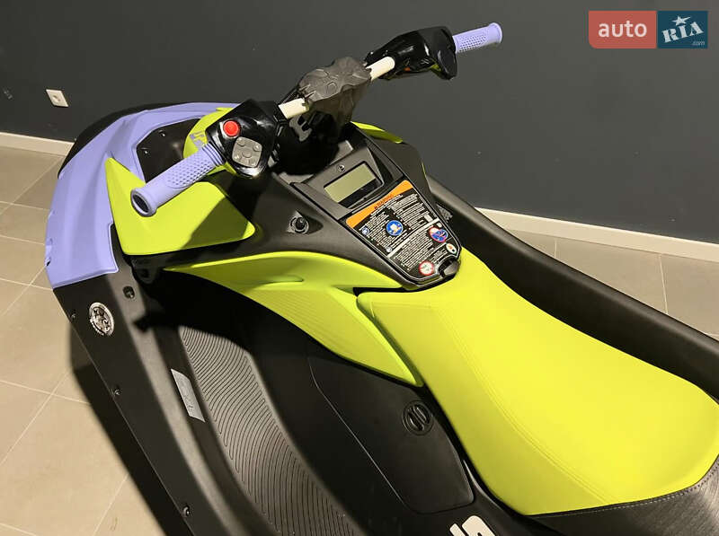 Гідроцикл спортивний BRP Spark 2025 в Києві