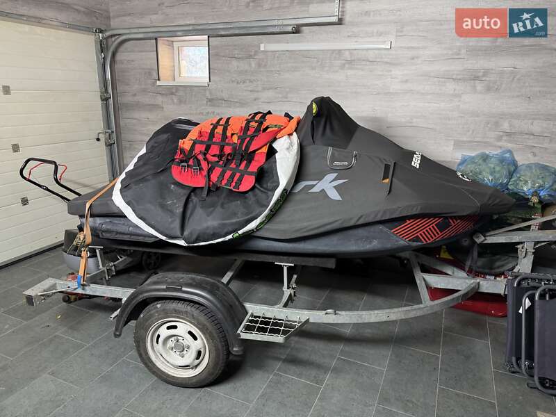 Гідроцикл спортивний BRP Spark 2018 в Житомирі фото 10 Гідроцикл спортивний BRP Spark 2018 в Житомирі