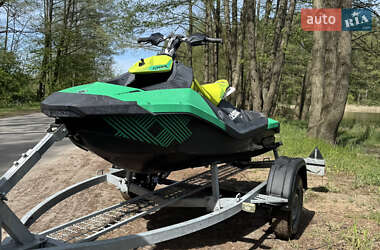 Гидроцикл спортивный BRP Spark 2020 в 