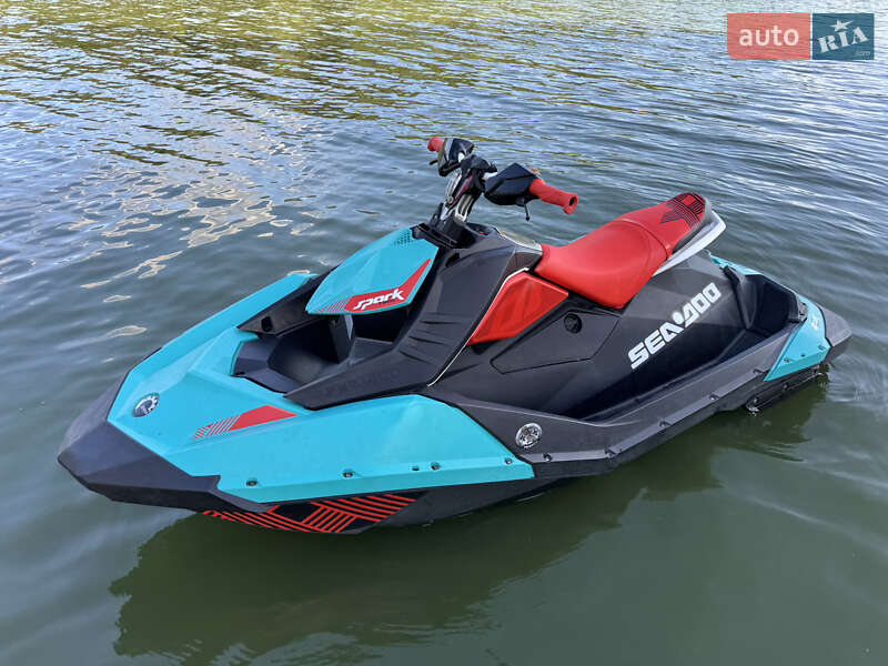 Гідроцикл спортивний BRP Spark 2018 в Житомирі