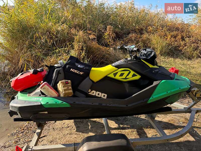 Гідроцикл туристичний BRP Spark 2019 в Харкові фото 5 Гідроцикл туристичний BRP Spark 2019 в Харкові