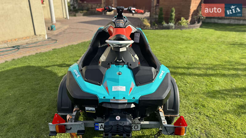 Гідроцикл спортивний BRP Spark 2017 в Житомирі фото 9 Гідроцикл спортивний BRP Spark 2017 в Житомирі