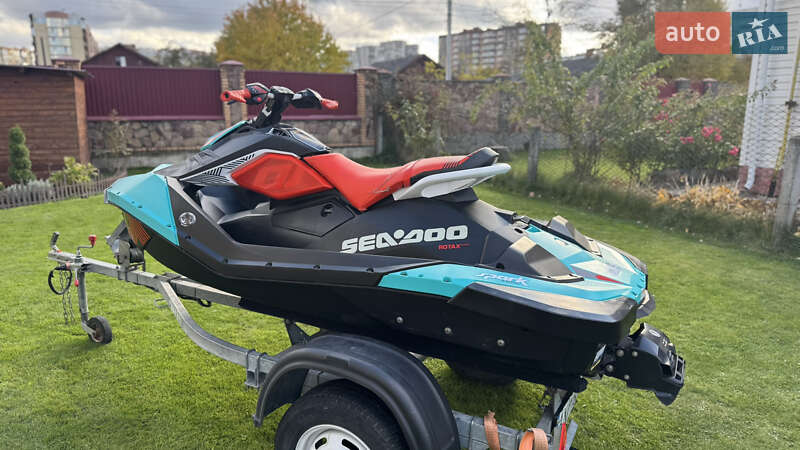 Гідроцикл спортивний BRP Spark 2017 в Житомирі фото 11 Гідроцикл спортивний BRP Spark 2017 в Житомирі