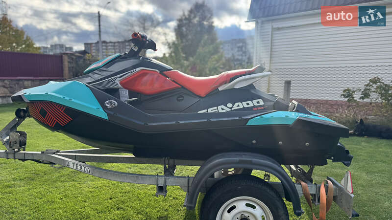 Гідроцикл спортивний BRP Spark 2017 в Житомирі фото 12 Гідроцикл спортивний BRP Spark 2017 в Житомирі