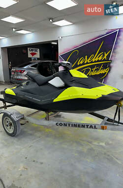 Гидроцикл спортивный BRP Spark 2015 в Тернополе