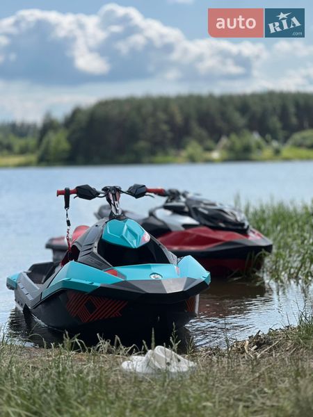 Гидроцикл спортивный BRP Spark 2017 в Житомире