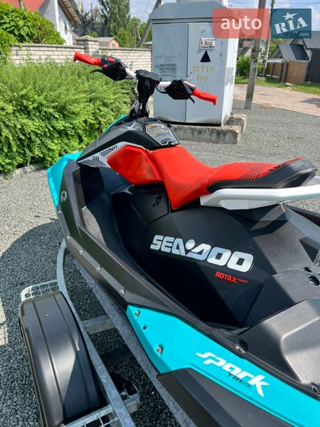 Гидроцикл спортивный BRP Spark 2017 в Житомире