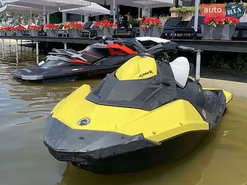 Гидроцикл спортивный BRP Spark 2015 в Днепре