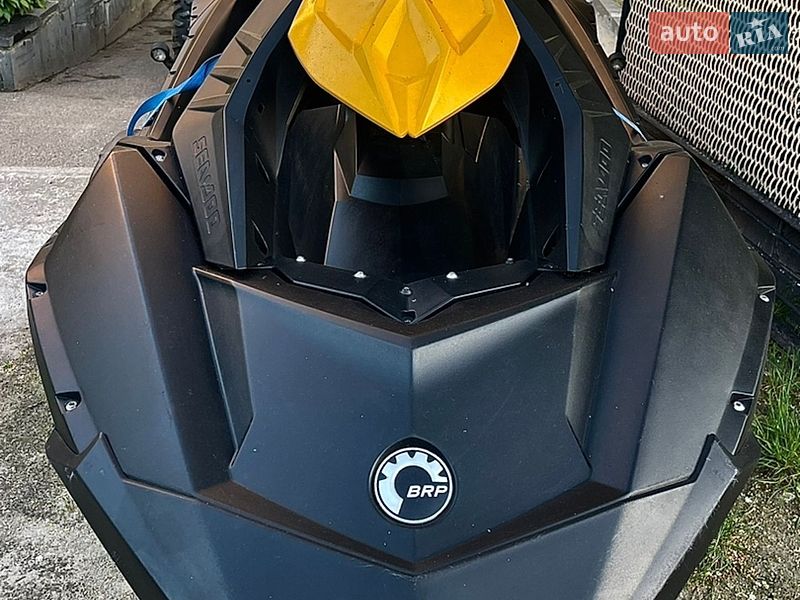 Гидроцикл туристический BRP Spark 2018 в Коростышеве