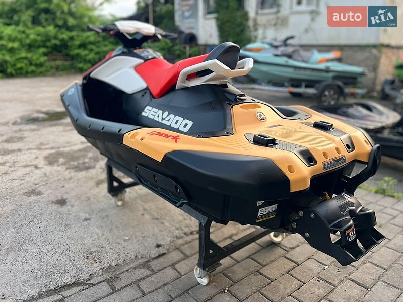 Гидроцикл спортивный BRP Spark 2024 в Летичеве