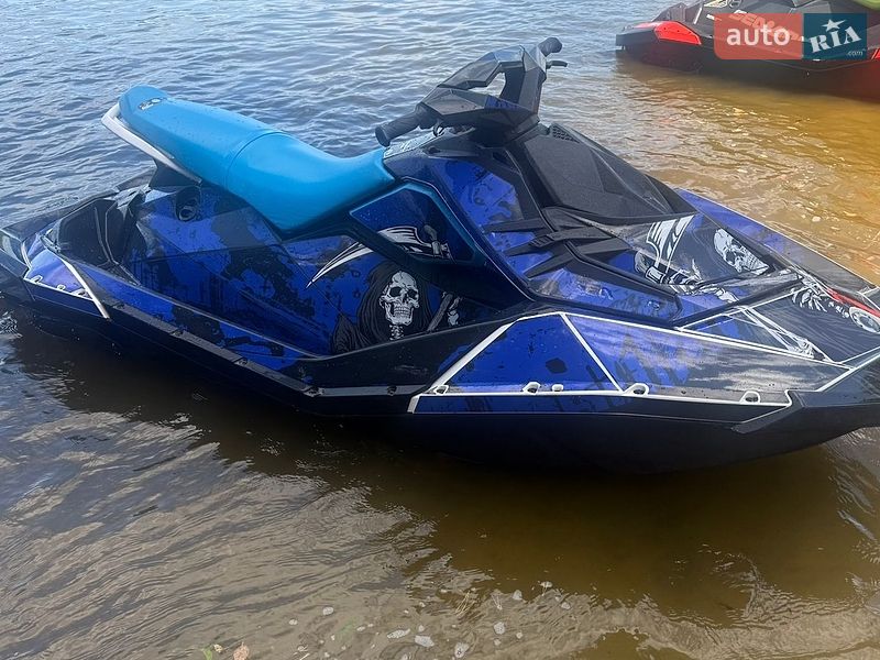 Гидроцикл спортивный BRP Spark 2021 в Житомире фото 2 Гидроцикл спортивный BRP Spark 2021 в Житомире
