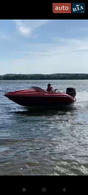 Катер BRP Speedster 2003 в Кременчуці