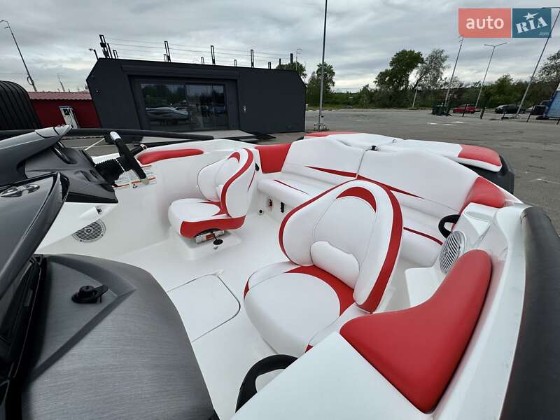 Катер BRP Speedster 2012 в Киеве