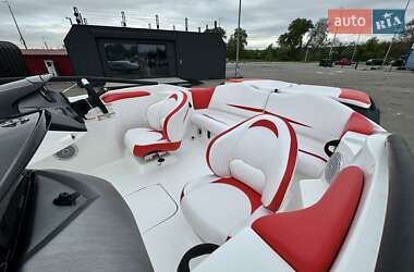 Катер BRP Speedster 2012 в 