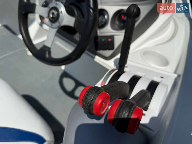 Катер BRP Speedster 2005 в Кривом Роге фото 15 Катер BRP Speedster 2005 в Кривом Роге