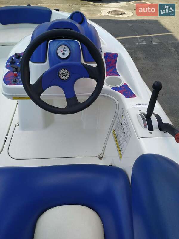 Катер BRP Sportster 2001 в Киеве