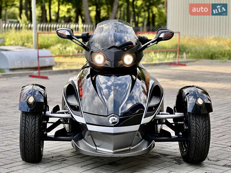 Трайк BRP Spyder 2011 в Днепре фото 5 Трайк BRP Spyder 2011 в Днепре