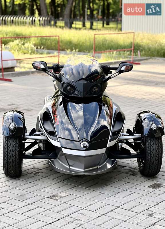 Трайк BRP Spyder 2011 в Днепре фото 20 Трайк BRP Spyder 2011 в Днепре