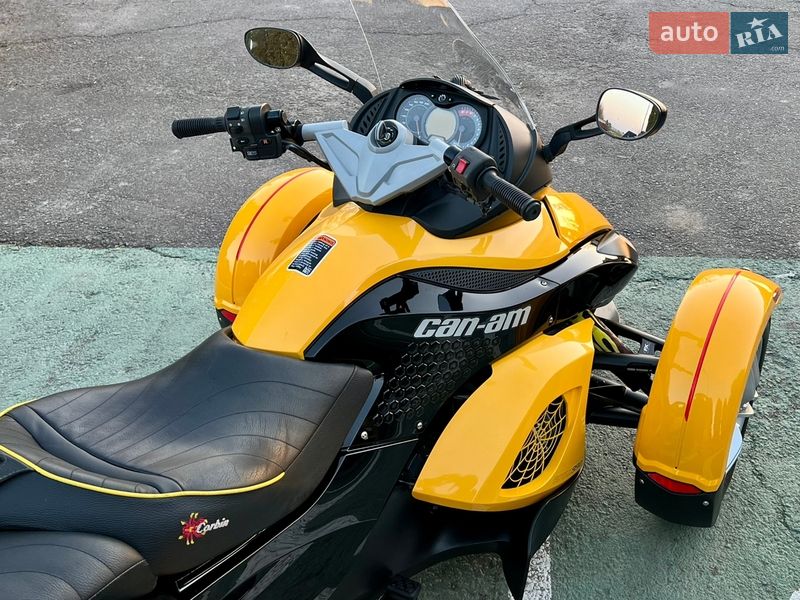 Трицикл BRP Spyder 2010 в Дубно