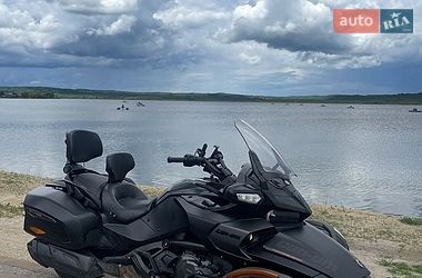 Трицикл BRP Spyder 2016 в Львове