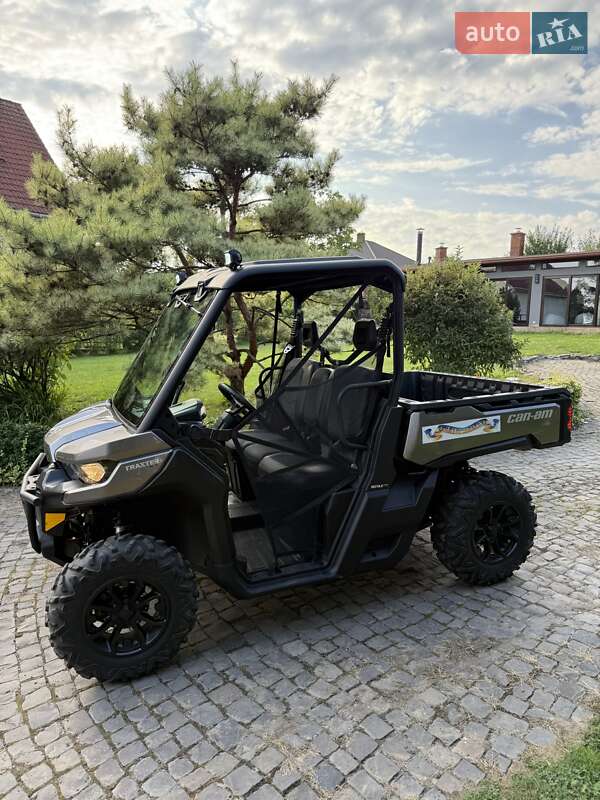 Квадроцикл утилітарний BRP Traxter 2018 в Ужгороді