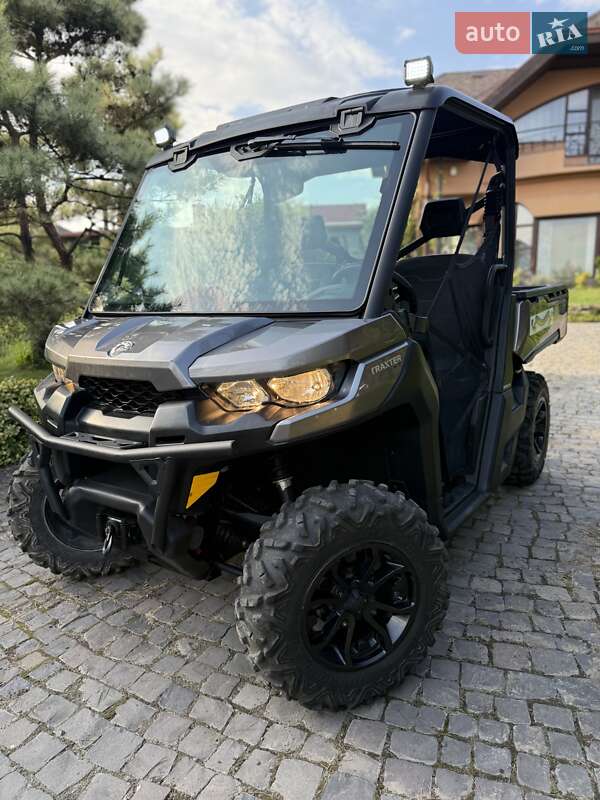 Квадроцикл утилітарний BRP Traxter 2018 в Ужгороді