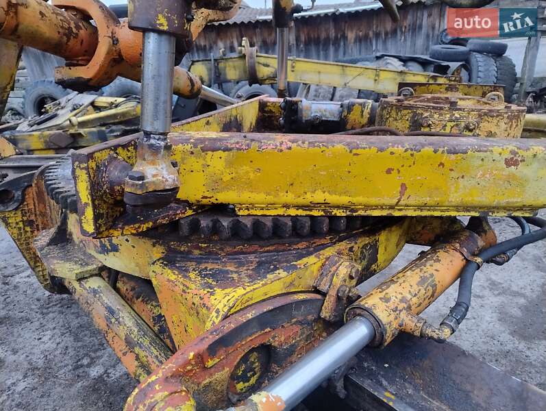Автогрейдер Брянский Арсенал ДЗ 1992 в Быковке
