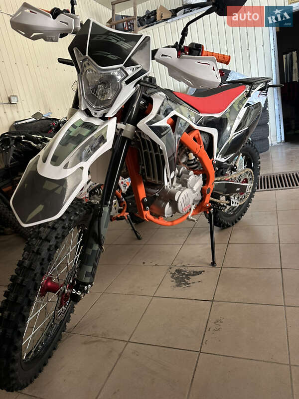 Мотоцикл Внедорожный (Enduro) BSE J3D 300 Enduro 2025 в 