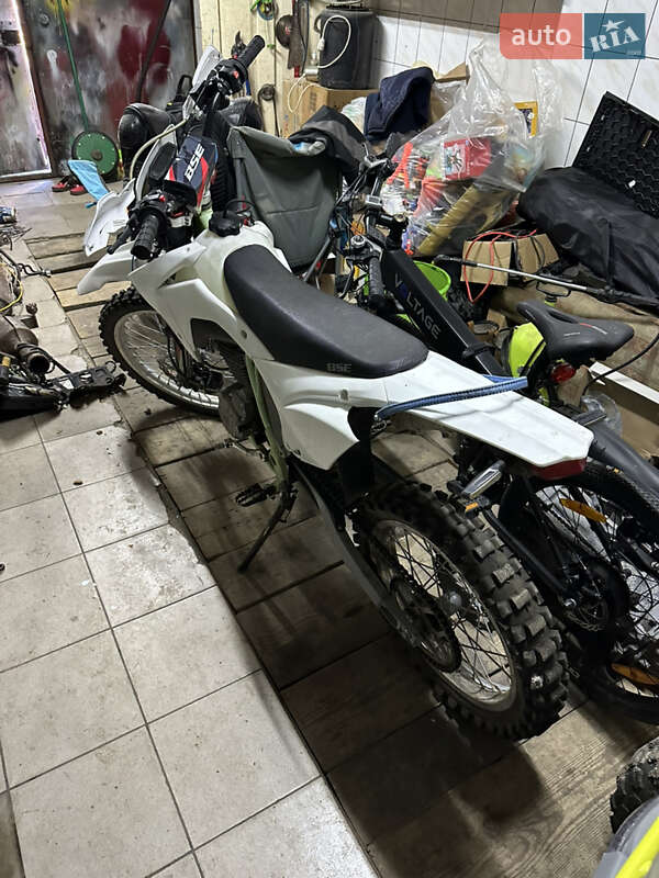 Мотоцикл Позашляховий (Enduro) BSE J3D 300 Enduro 2023 в Буську фото 3 Мотоцикл Позашляховий (Enduro) BSE J3D 300 Enduro 2023 в Буську