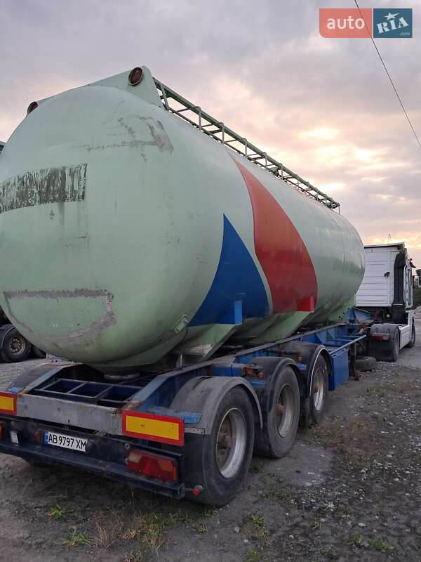 Цистерна полуприцеп BSL SREM 1999 в Днепре фото 3 Цистерна полуприцеп BSL SREM 1999 в Днепре