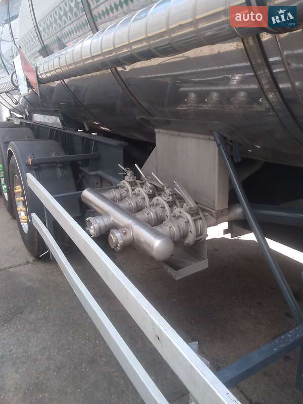 Цистерна напівпричіп BSL STC-1M 1985 в Львові фото 7 Цистерна напівпричіп BSL STC-1M 1985 в Львові