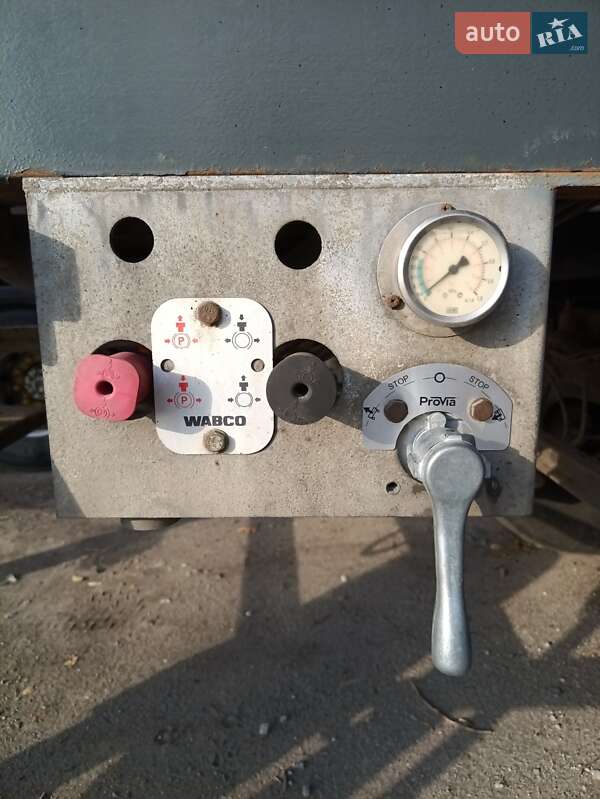 Цистерна полуприцеп BSL STC-1M 1983 в Днепре фото 2 Цистерна полуприцеп BSL STC-1M 1983 в Днепре