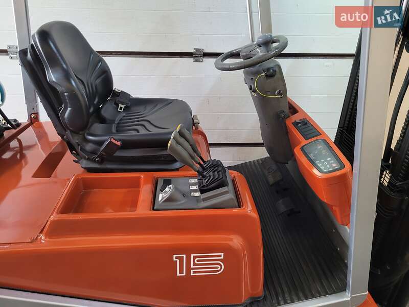 Вилочний навантажувач BT Toyota CBG 2004 в Києві