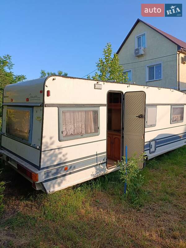 Buerstner 5205 1990