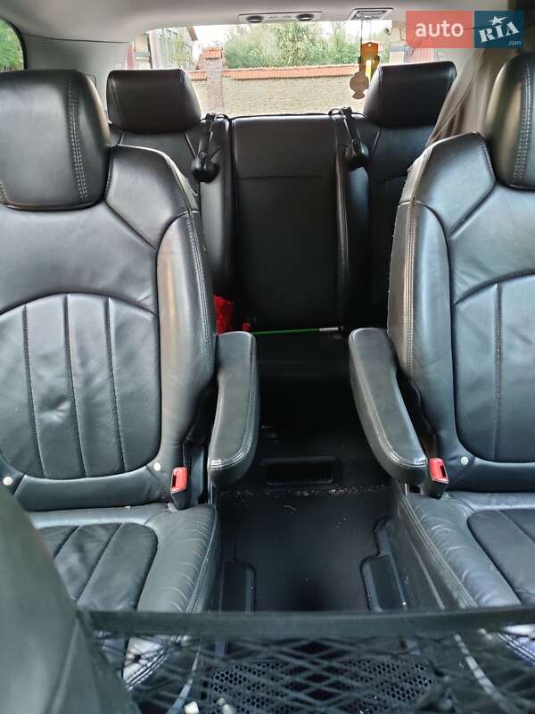 Внедорожник / Кроссовер Buick Enclave 2008 в Черновцах