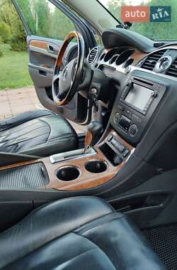 Внедорожник / Кроссовер Buick Enclave 2008 в Черновцах