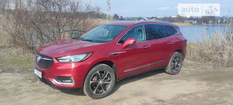 Внедорожник / Кроссовер Buick Enclave 2019 в Украинке
