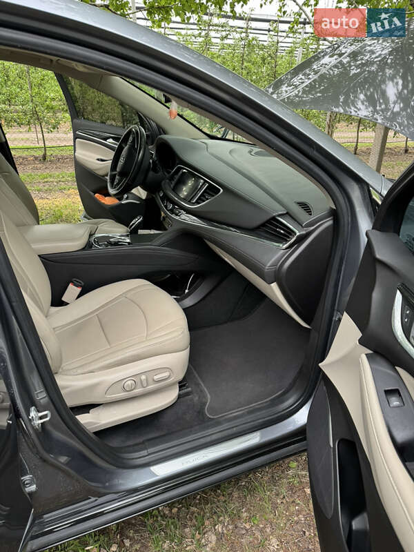 Внедорожник / Кроссовер Buick Enclave 2018 в Новомосковске