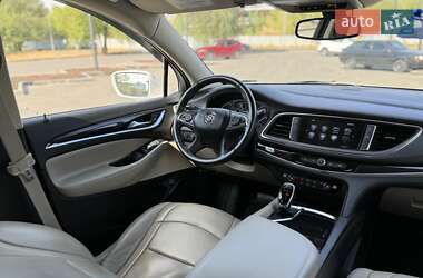 Позашляховик / Кросовер Buick Enclave 2018 в 