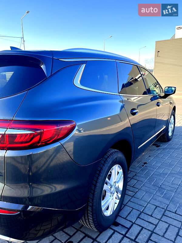 Позашляховик / Кросовер Buick Enclave 2017 в Запоріжжі