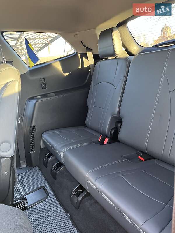 Позашляховик / Кросовер Buick Enclave 2017 в Запоріжжі