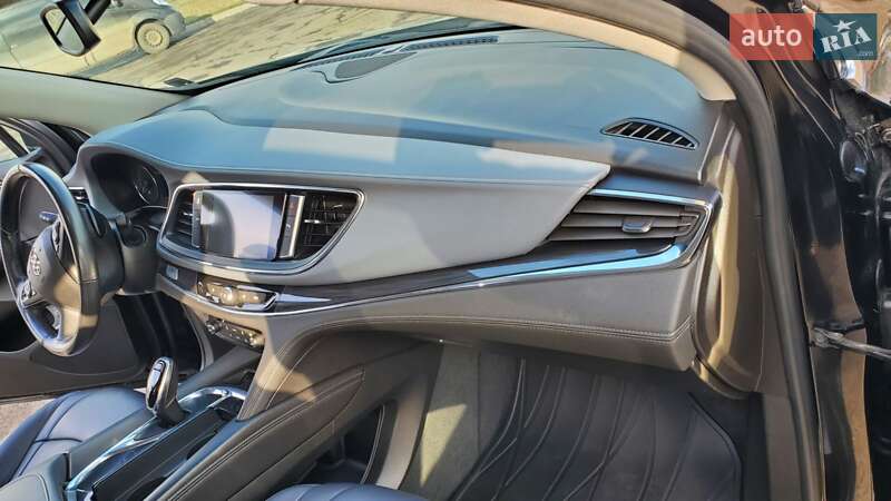 Позашляховик / Кросовер Buick Enclave 2018 в Миколаєві