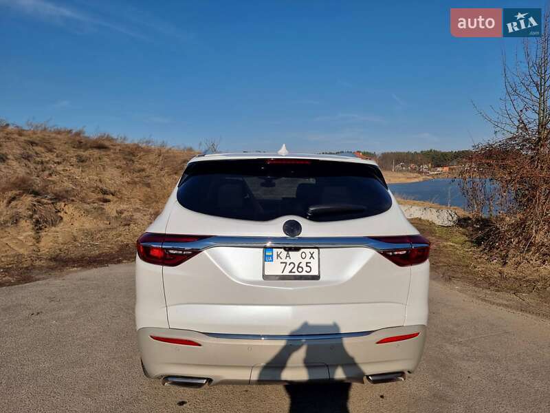 Внедорожник / Кроссовер Buick Enclave 2020 в Киеве
