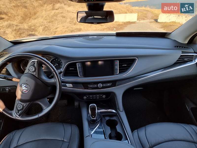 Внедорожник / Кроссовер Buick Enclave 2020 в Киеве