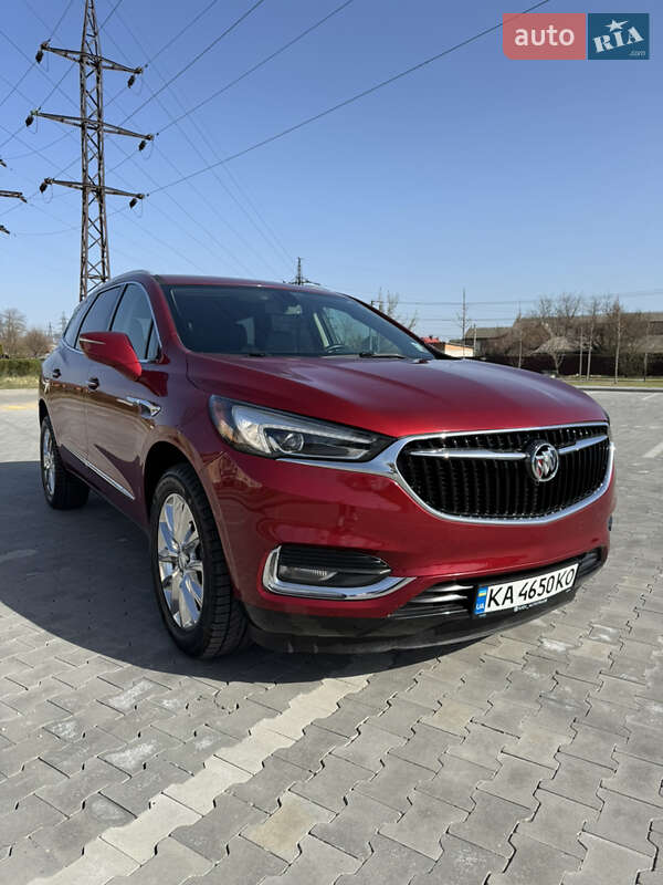 Минивэн Buick Enclave 2018 в 