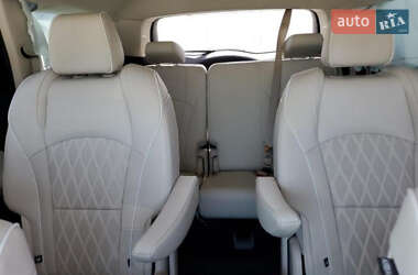 Минивэн Buick Enclave 2022 в 