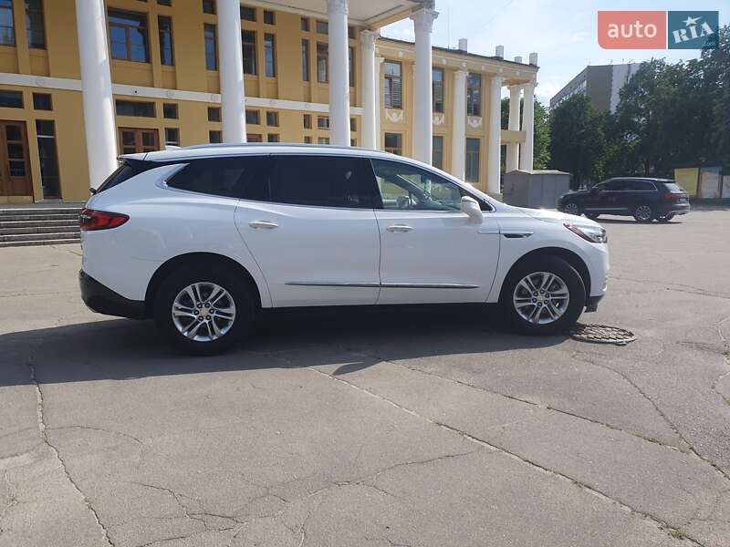 Внедорожник / Кроссовер Buick Enclave 2018 в Киеве фото 7 Внедорожник / Кроссовер Buick Enclave 2018 в Киеве
